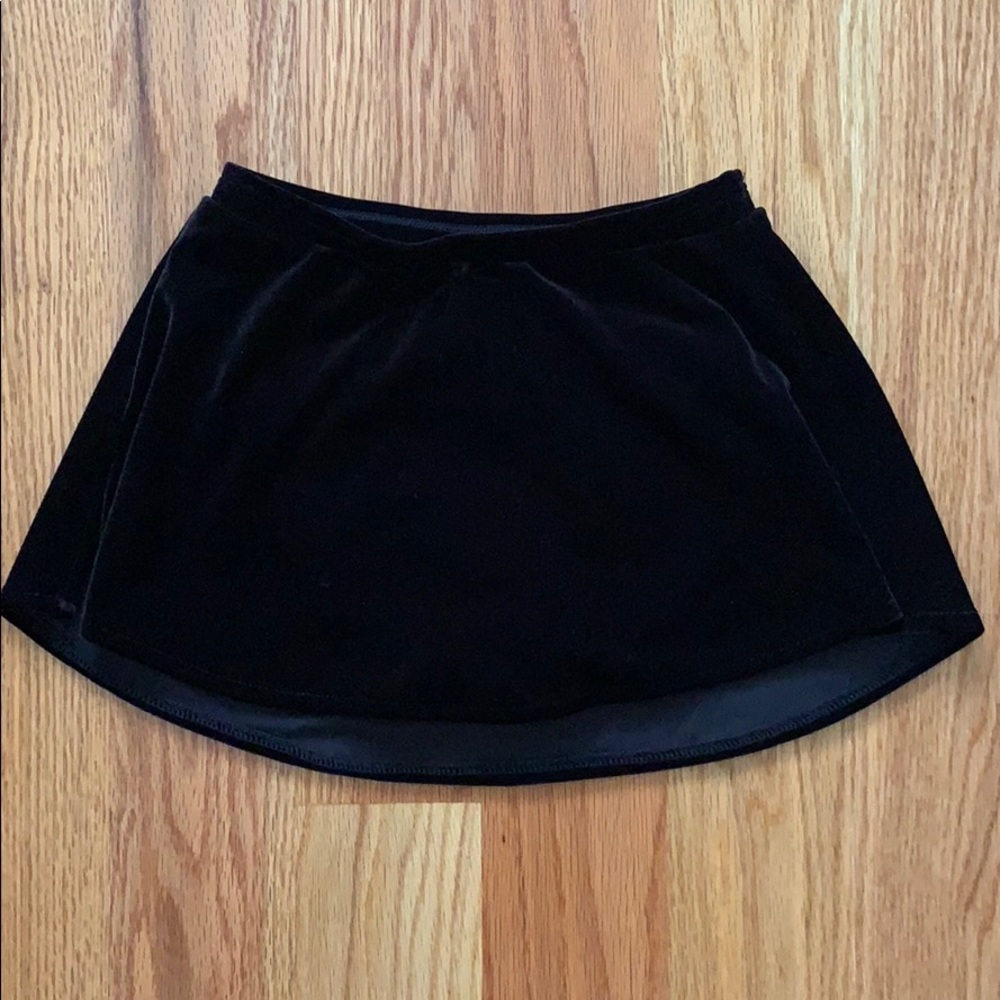 NEW Chloe Noel Figure skating skirt, size CS